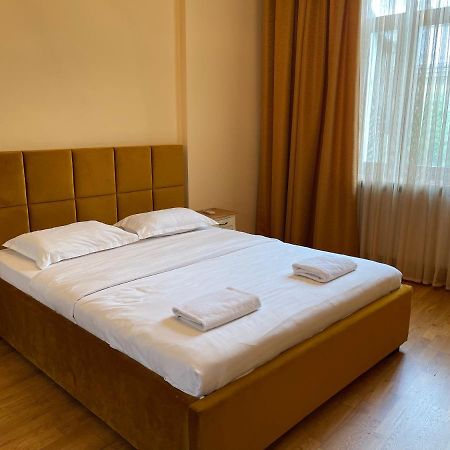 Avangard Qn Romana 26 Apart Lviv Exterior foto