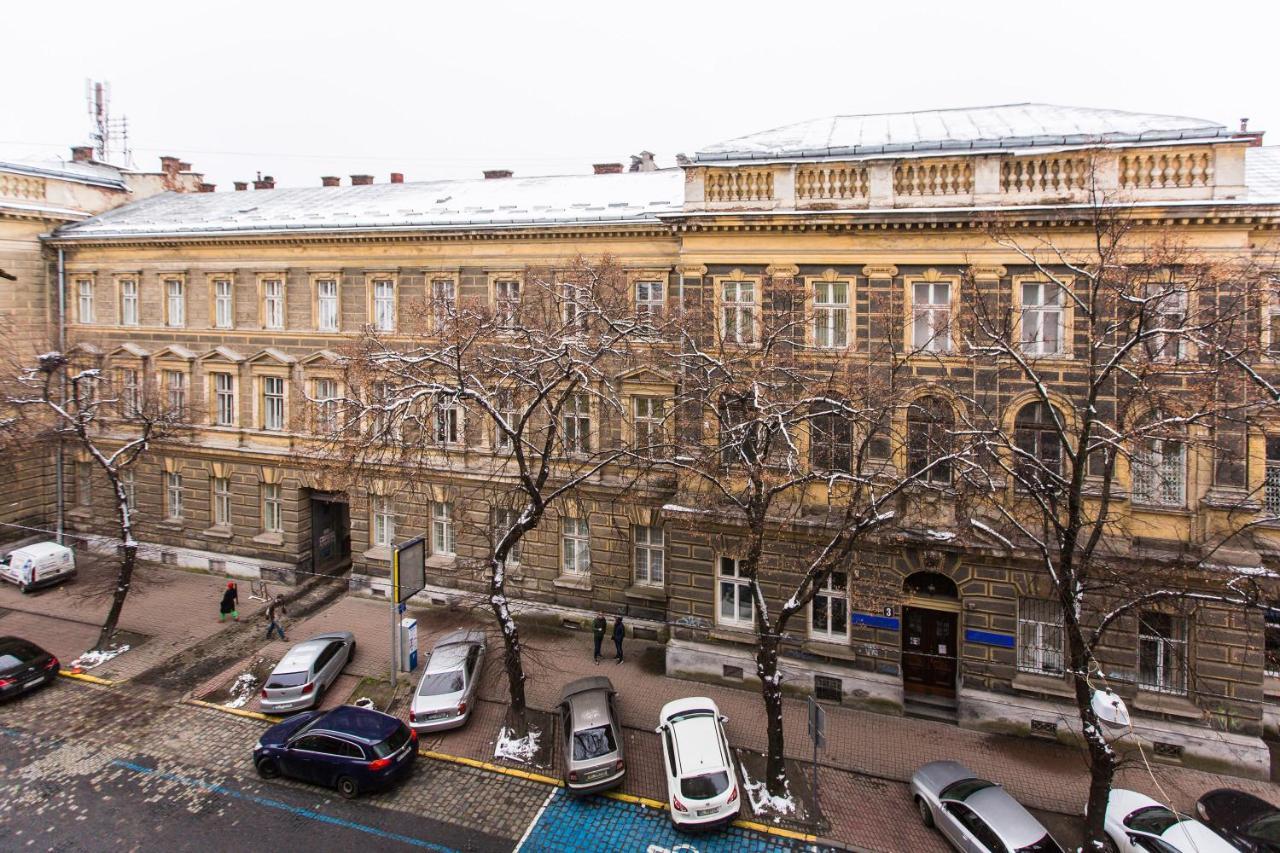 Avangard Qn Romana 26 Apart Lviv Exterior foto